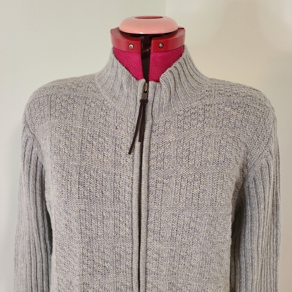 Jillian Jones Mint Green Lambswool Zip Up Square Knit Sweater Medium - Picture 4 of 10